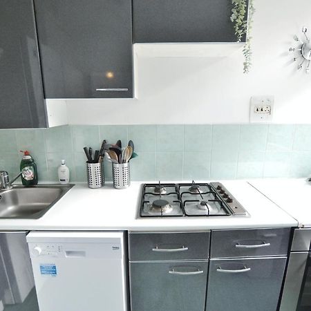 런던 Garden Tower Flat 아파트 외부 사진
