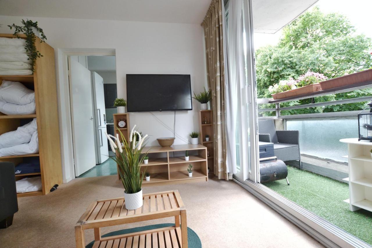 런던 Garden Tower Flat 아파트 외부 사진