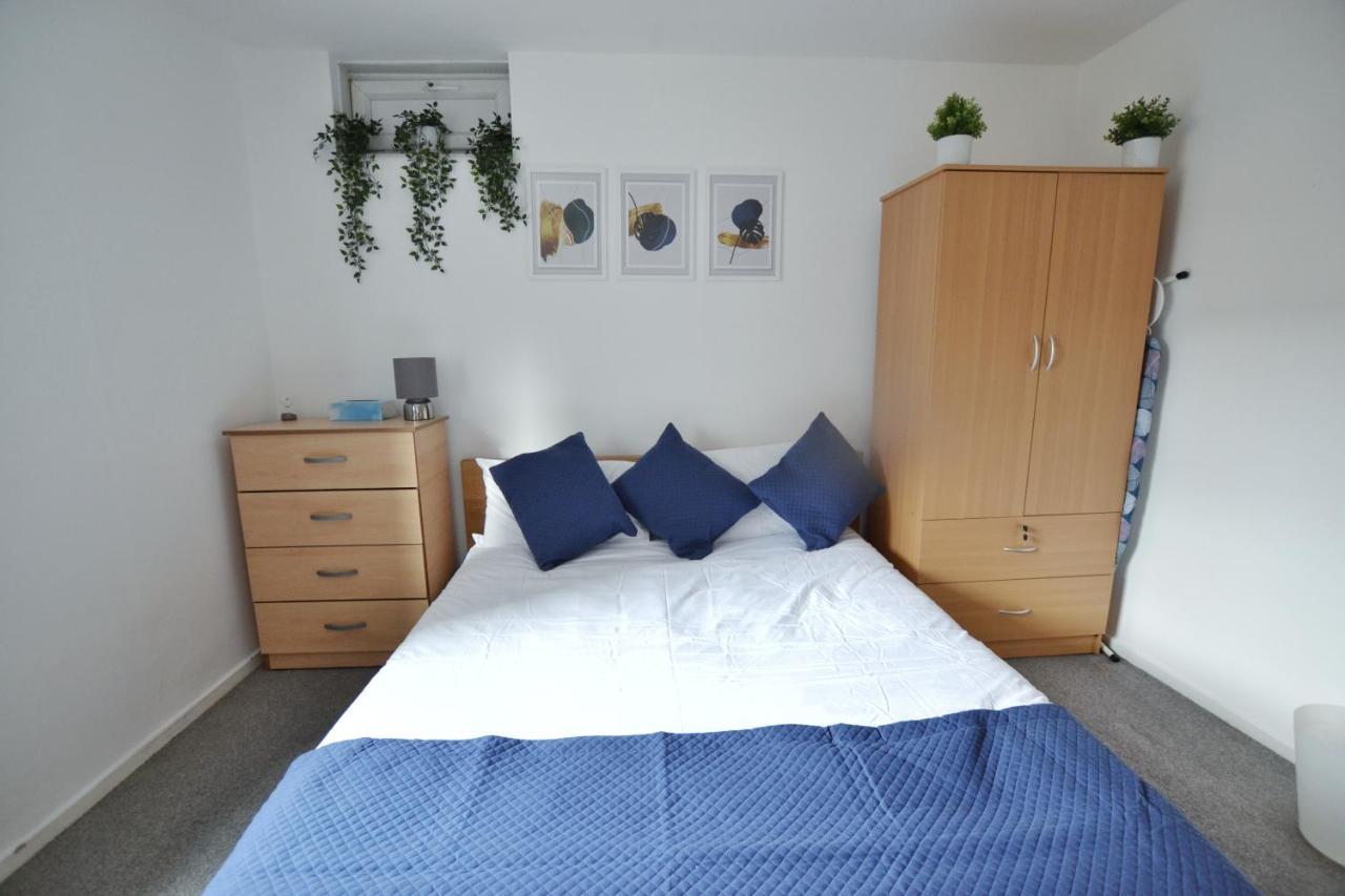 런던 Garden Tower Flat 아파트 외부 사진